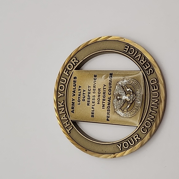 11th Signal Brigade Service Coin - Picture 2 of 4